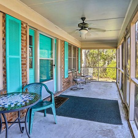 Lake Waccamaw Home With Fenced Yard And Shared Pier! ภายนอก รูปภาพ